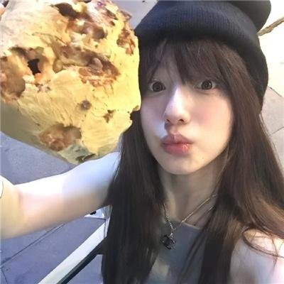 小松鼠大侦探封面